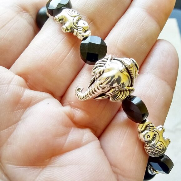 Chunky!!! Beaded Black & Silver Elephant Stretch Bracelet - Black Stone Beads - Picture 6 of 9